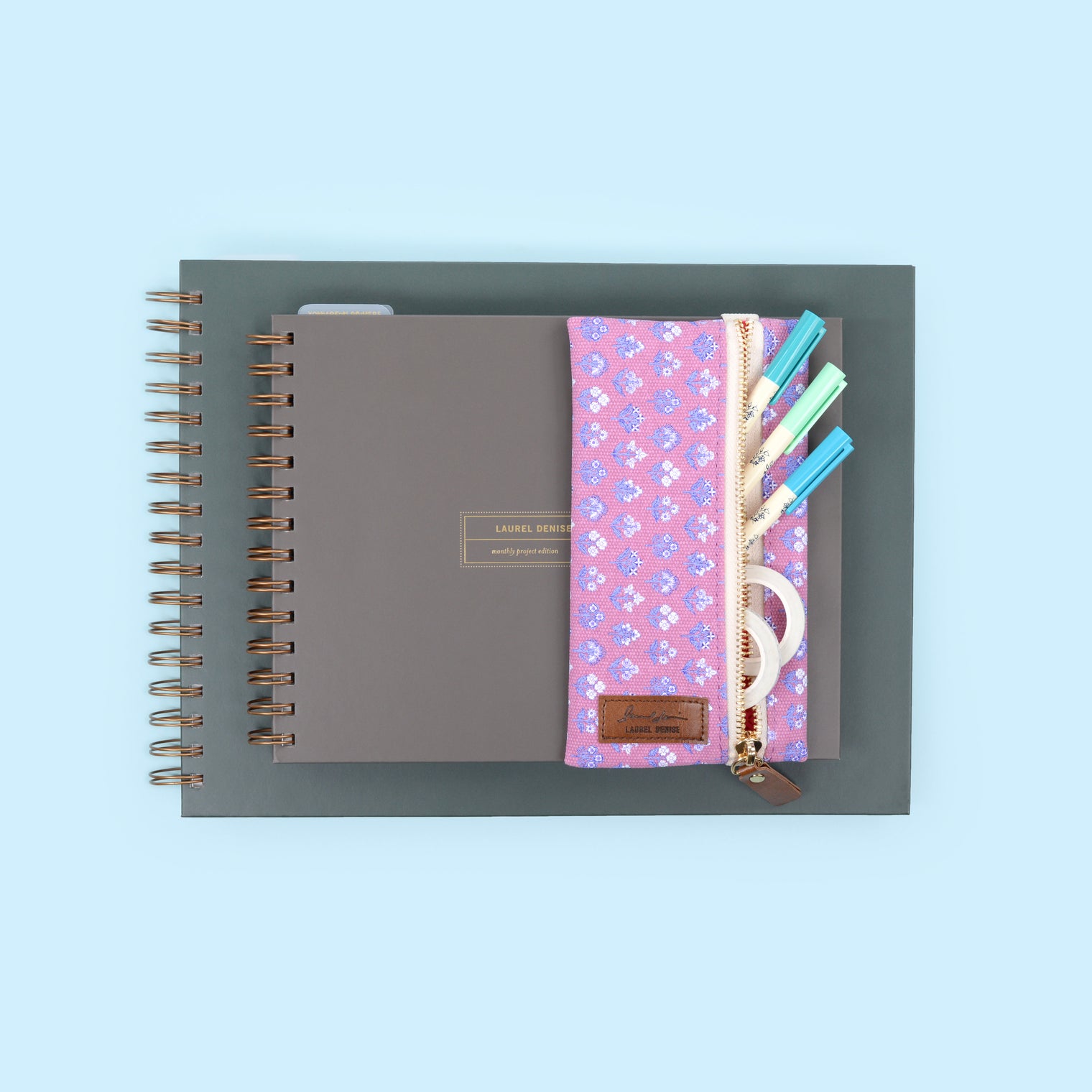 WITH ACCESSORIES ON MINI PLANNER
