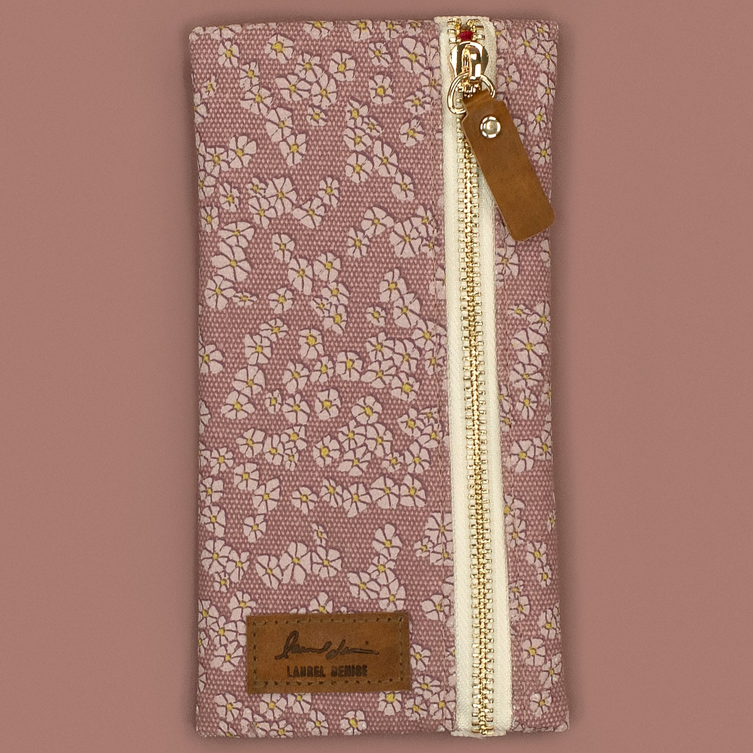 POUCH