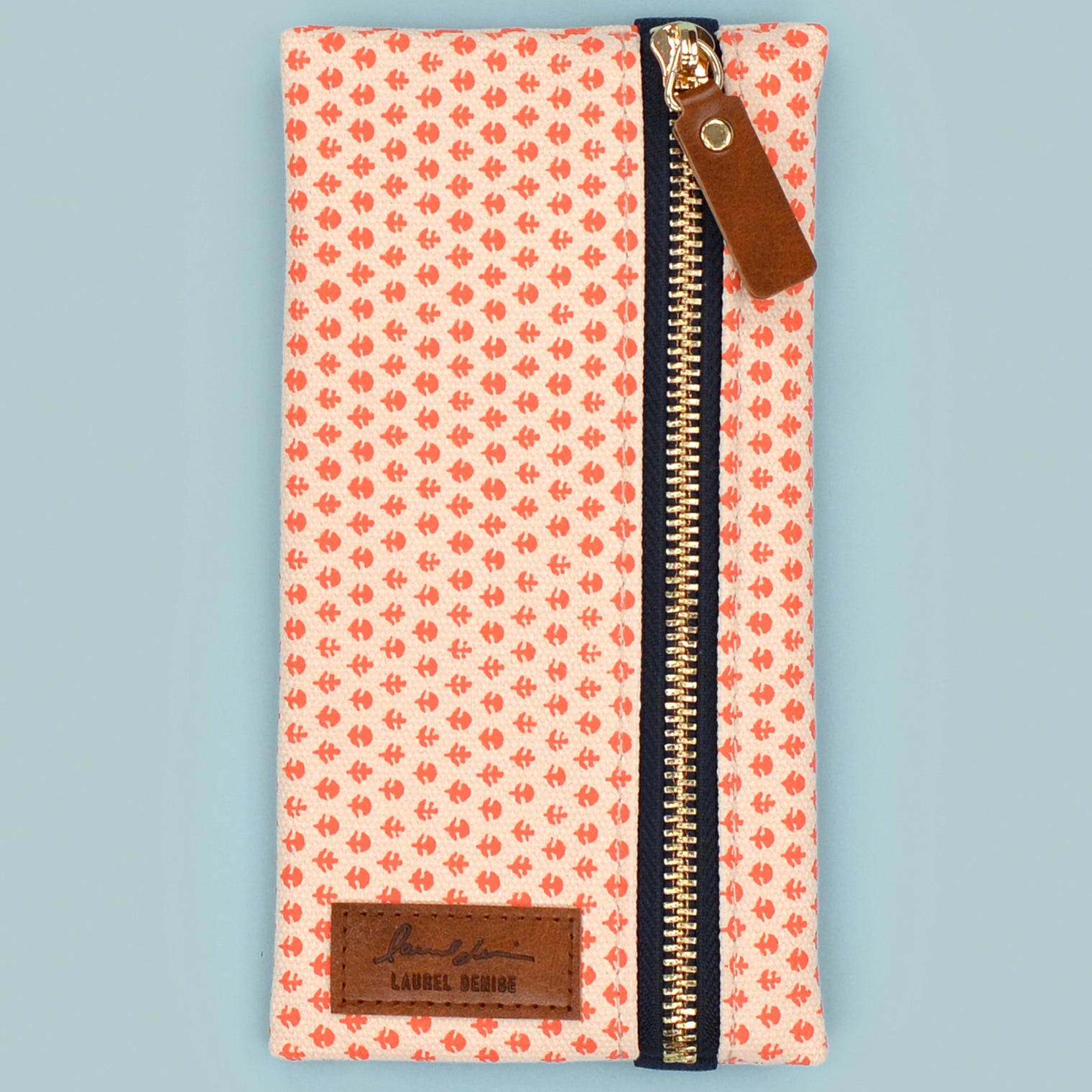 POUCH