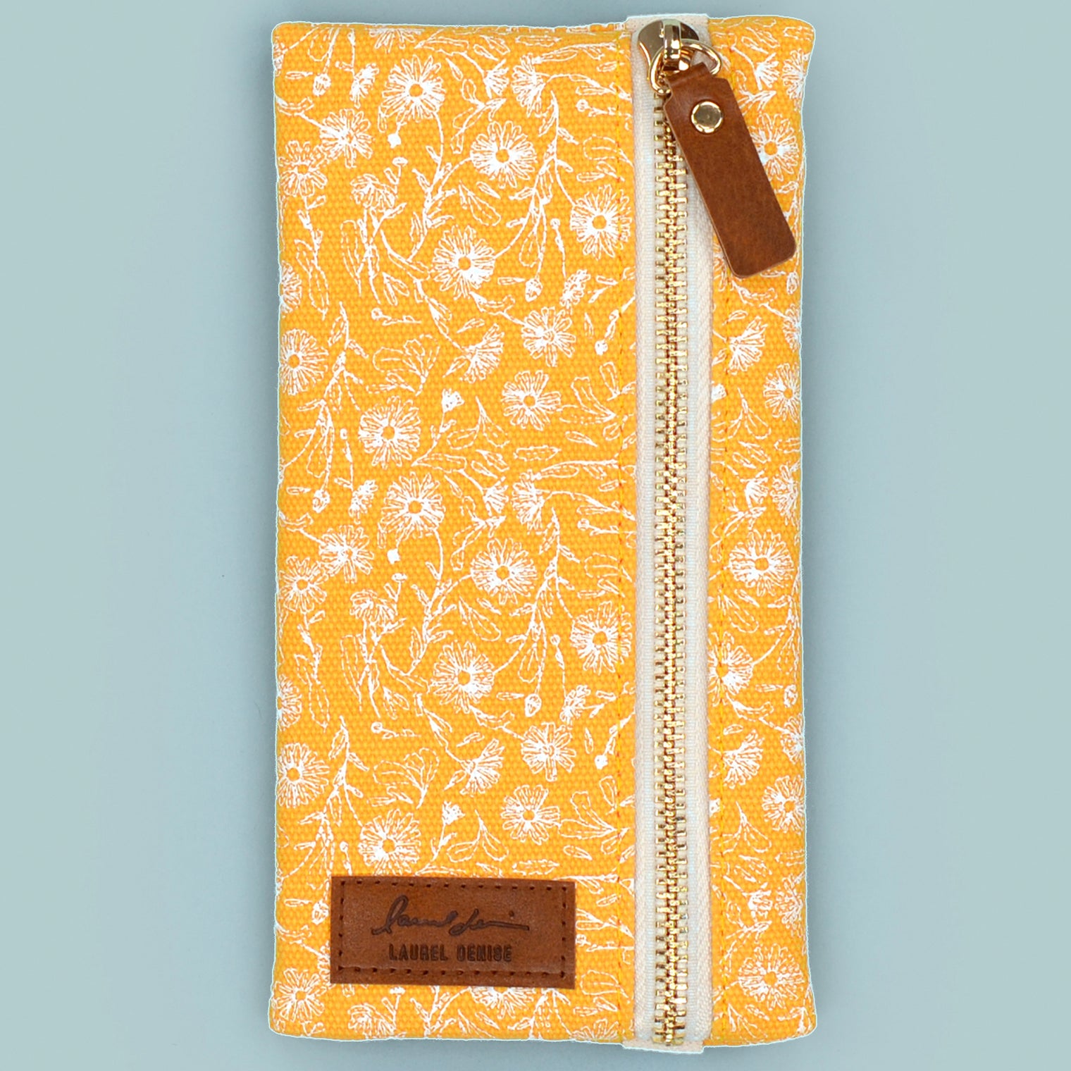 POUCH