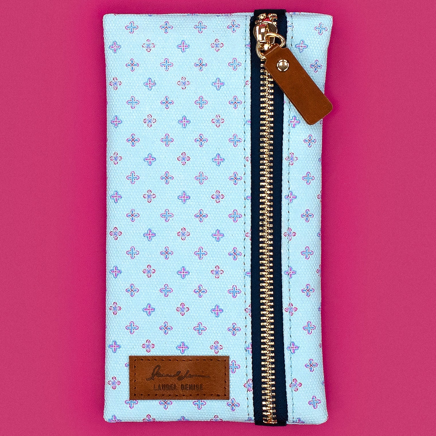 POUCH